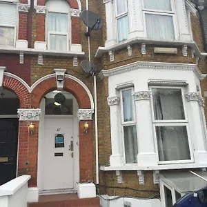 https://london-olympus-hotel.brighton-hotels-england.com